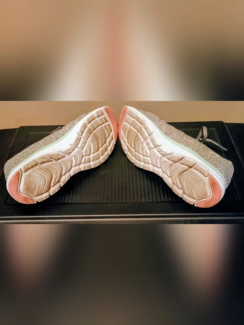 Skechers Athletic Lace-Up Trainers Gray & Pink | Women's Sneakers  7.5 | Worn 2x